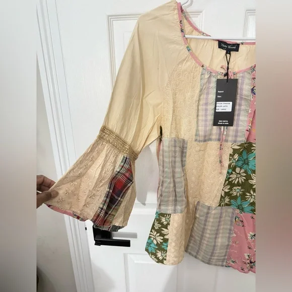 Young Threads Mixed Print Patchwork Boho Floral Tunic Top Latte Size Large NWT - Picture 8 of 9